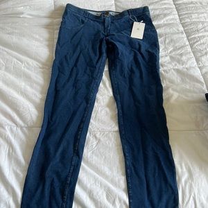 Bert’s Yoga Store, size L, jegging